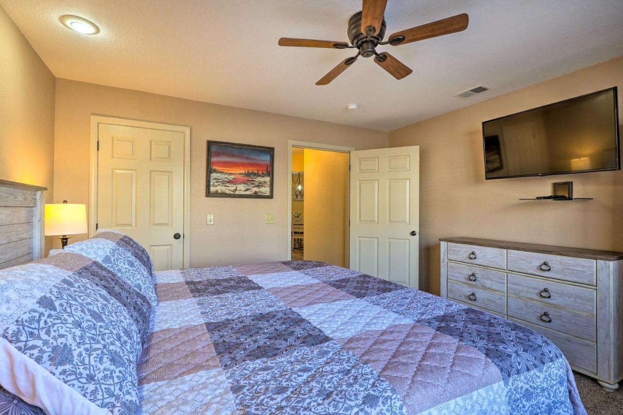 Walk-In Condo At Pointe Royal Resort With King Beds! ブランソン エクステリア 写真