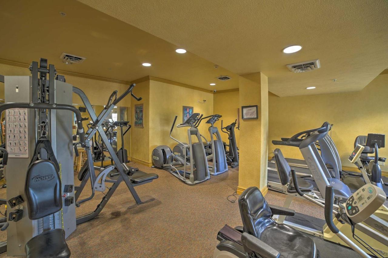 Walk-In Condo At Pointe Royal Resort With King Beds! ブランソン エクステリア 写真